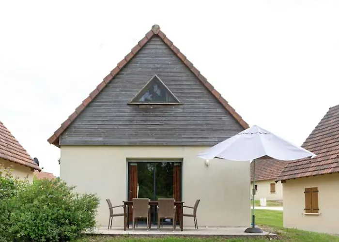 Bleu Nr 14 بيت للعطل